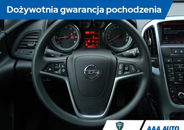 Opel Astra cena 45000 przebieg: 62427, rok produkcji 2019 z Blachownia małe 232